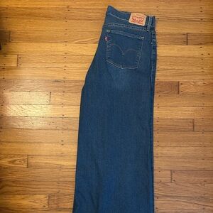 Levi’s 318 Shaping Wide Leg 30x30 NWOT